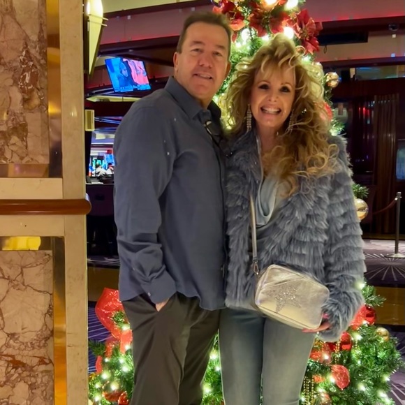 Meet your Posher, Janie - Picture 13 of 16